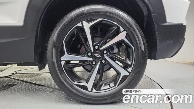 Chevrolet Trailblazer — Фото автомобиля 6