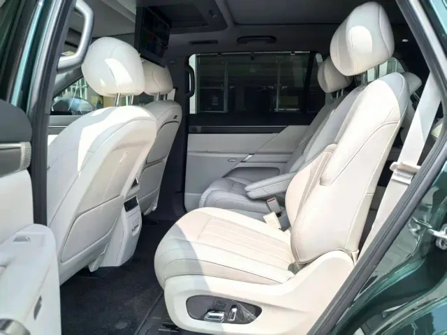 Dongfeng eπ 008 — Фото автомобиля 6