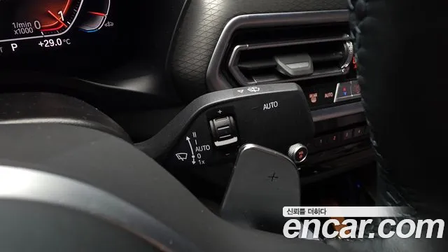BMW X4 xDrive20i M Sport — Фото автомобиля 27