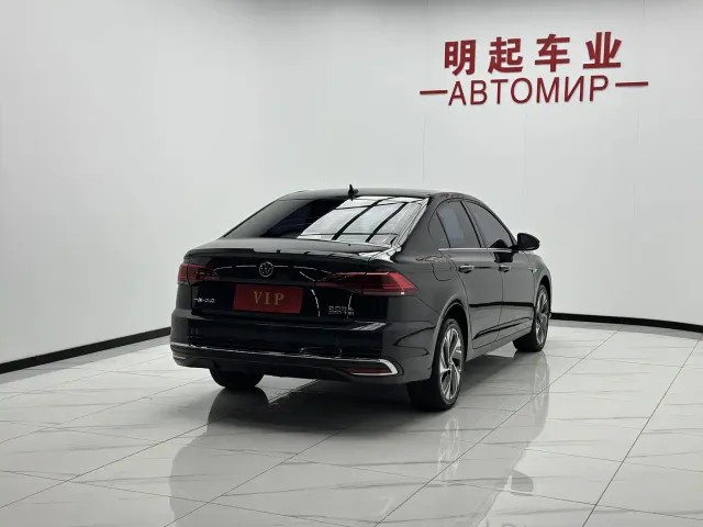 Volkswagen Bora — Фото автомобиля 9