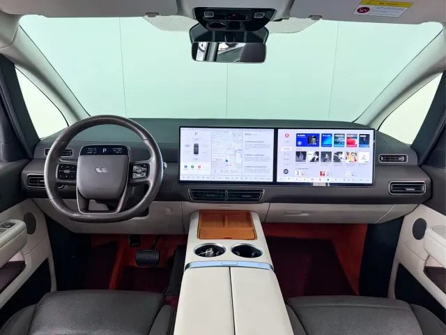 Li Auto MEGA — Фото автомобиля 10