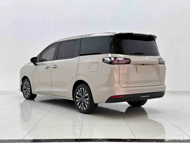 Wuling Starlight 730 — Фото автомобиля 4