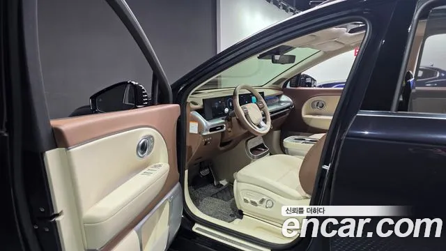 Hyundai Ioniq 9 — Фото автомобиля 10