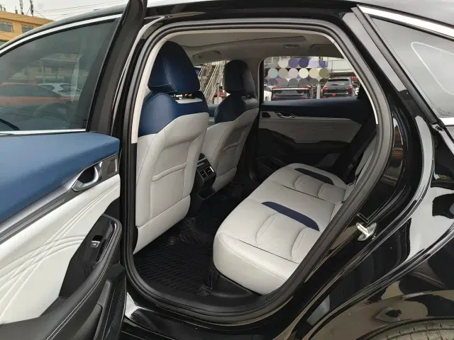 Geely Xingrui — Фото автомобиля 9