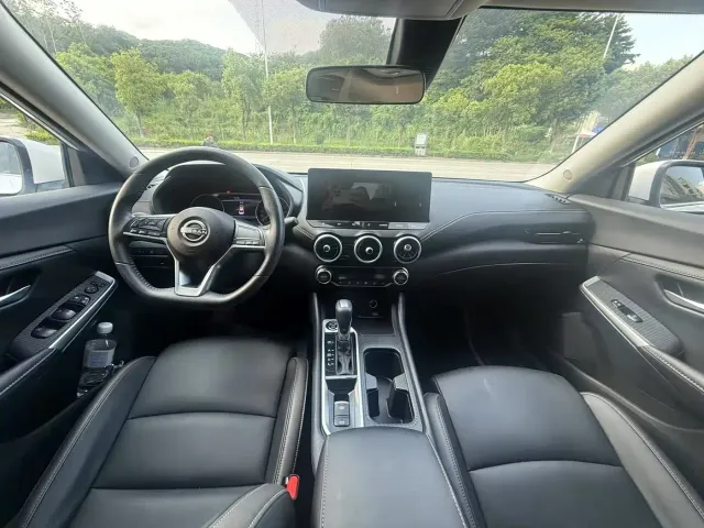 Nissan Sylphy 2023 1.6L CVT Deluxe Edition — Фото автомобиля 5