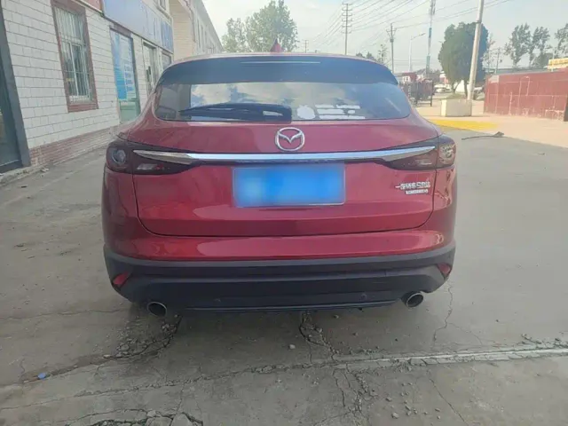 Mazda CX-4 — Фото автомобиля 5