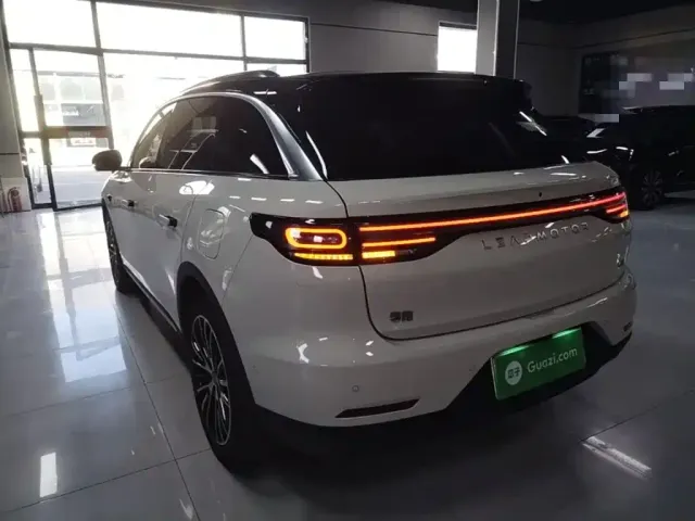 Leapmotor Leapmotor C11 2026 Extended Range 300 LiDAR Premium — Фото автомобиля 4