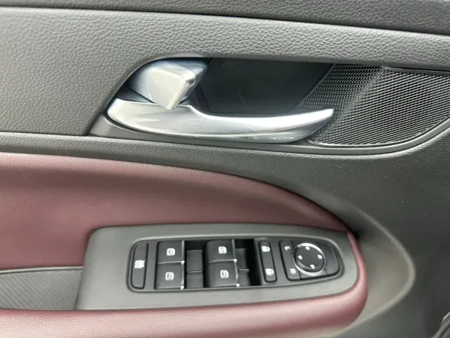 GAC Trumpchi M6 — Фото автомобиля 9