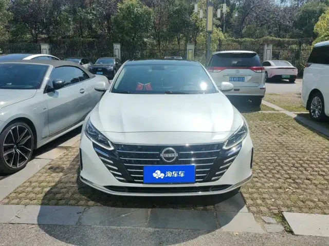 Nissan Teana — Фото автомобиля 2