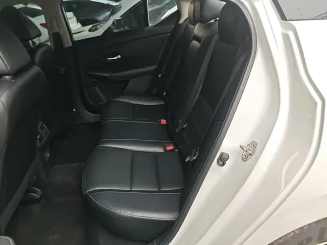 Nissan Sylphy — Фото автомобиля 16