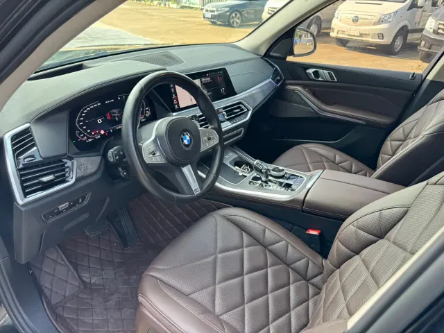 BMW X5 — Фото автомобиля 9