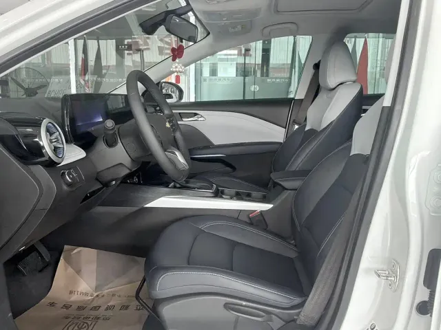 Chevrolet Monza — Фото автомобиля 4