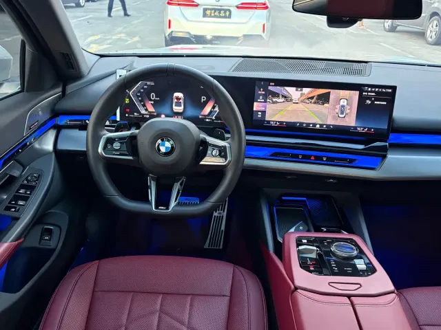BMW 5 Series — Фото автомобиля 8
