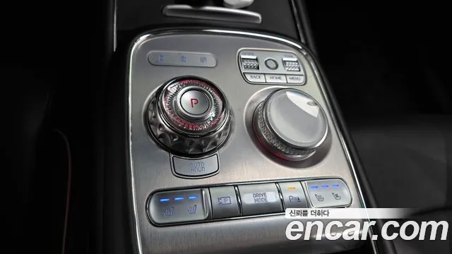 Genesis G90 Бензин 3.5 турбо AWD — Фото автомобиля 4