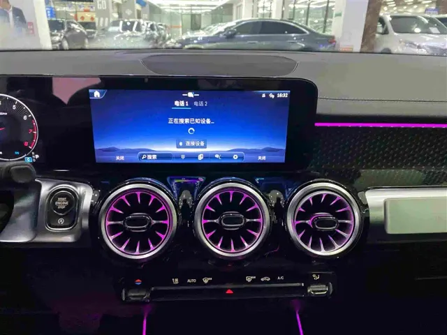 Mercedes-Benz GLB-Class — Фото автомобиля 9