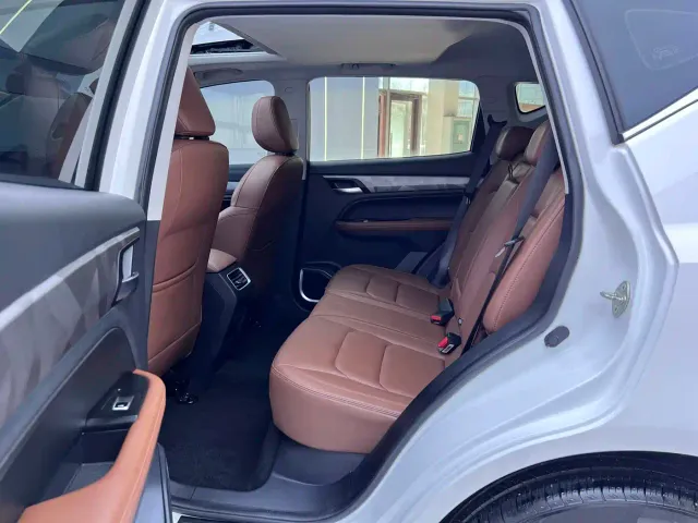 Geely Vision X6 — Фото автомобиля 13