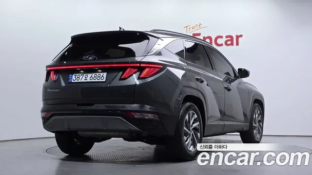 Hyundai Tucson — Фото автомобиля 2