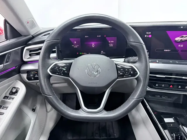Volkswagen Lamando — Фото автомобиля 12