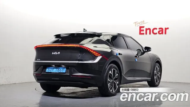 Kia EV6 — Фото автомобиля 2