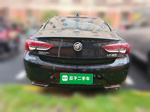 Buick Regal — Фото автомобиля 5