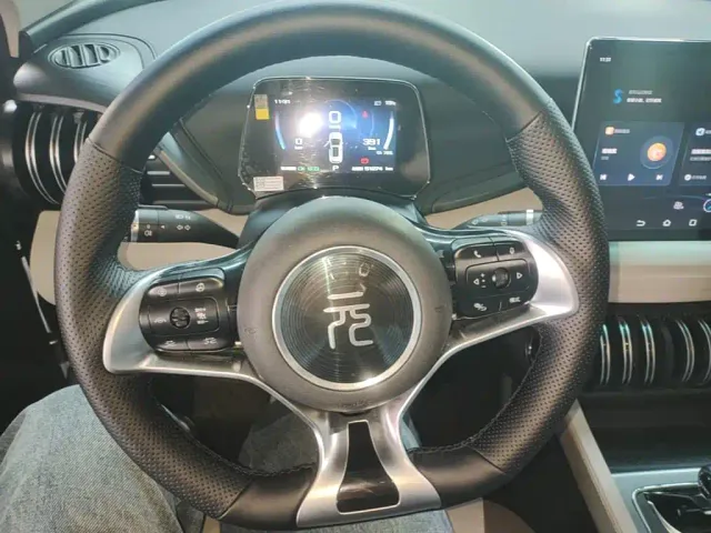 BYD Yuan PLUS — Фото автомобиля 10