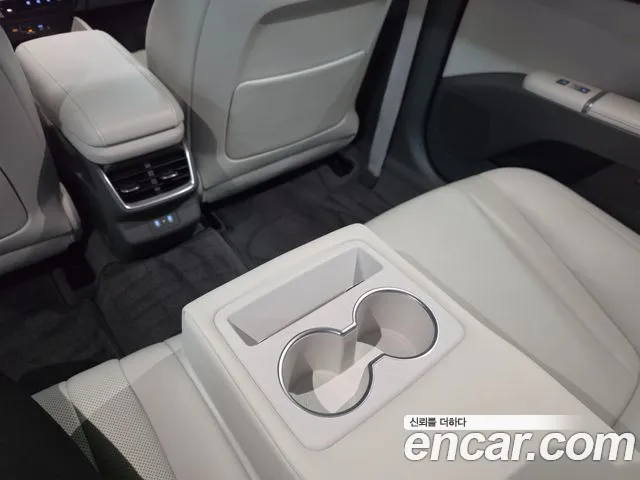 Hyundai Grandeur GN7 — Фото автомобиля 14