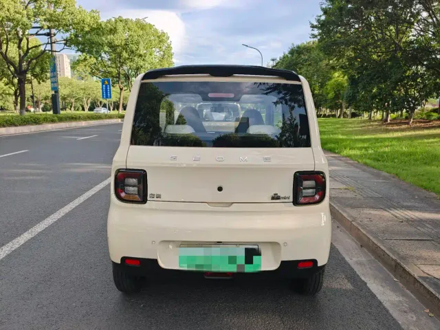Geely Panda — Фото автомобиля 4