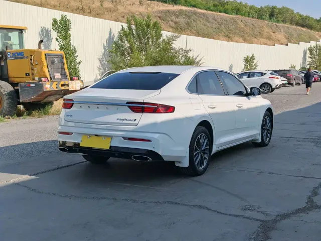 Geely Xingrui — Фото автомобиля 9