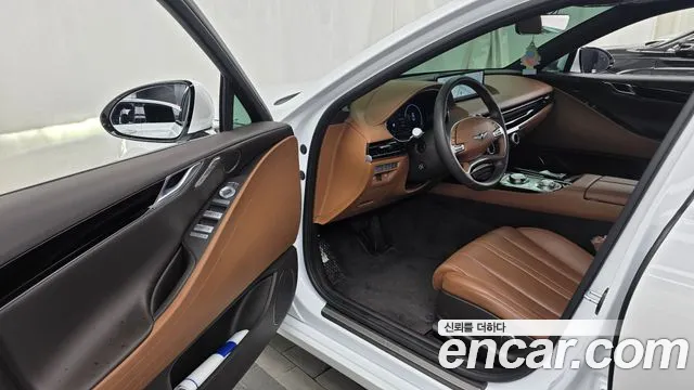 Genesis G80 Бензин 2.5 турбо 2WD — Фото автомобиля 7