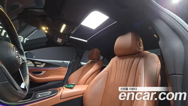 Mercedes-Benz CLS-Class — Фото автомобиля 19