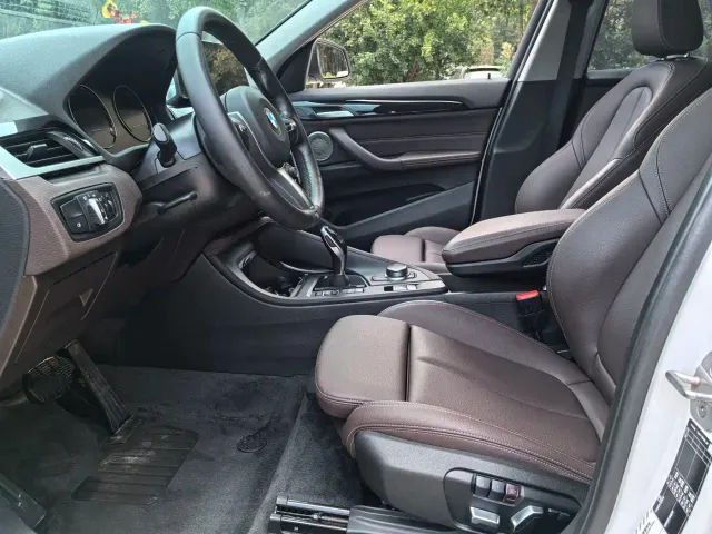 BMW X1 — Фото автомобиля 6
