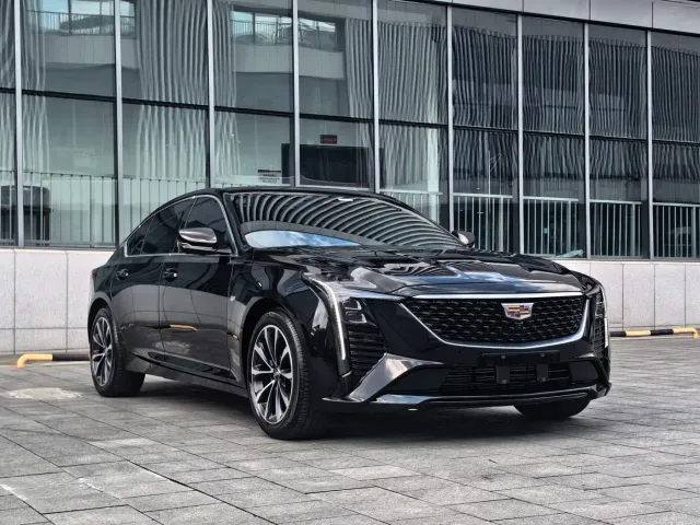 Cadillac CT5 — Фото автомобиля 3
