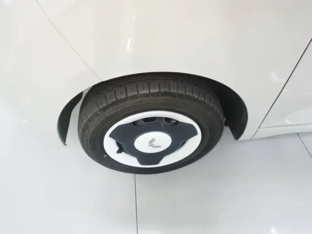 Wuling Hongguang Mini EV — Фото автомобиля 22