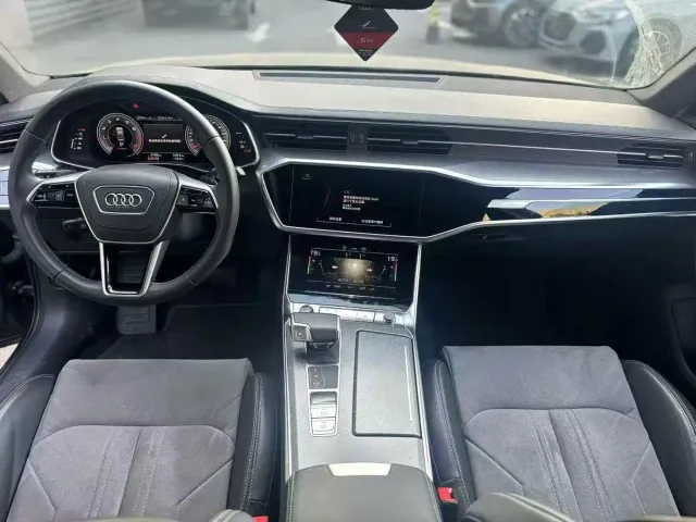 Audi A6L — Фото автомобиля 4