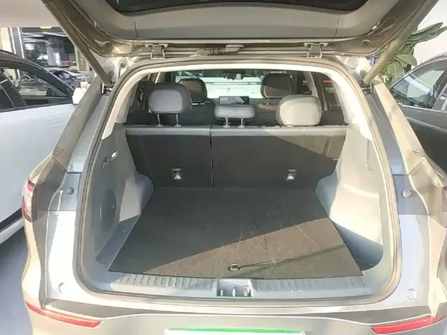 Geely Galaxy E5 — Фото автомобиля 18