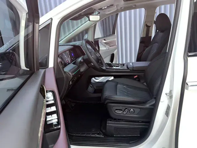 GAC Trumpchi M8 — Фото автомобиля 7