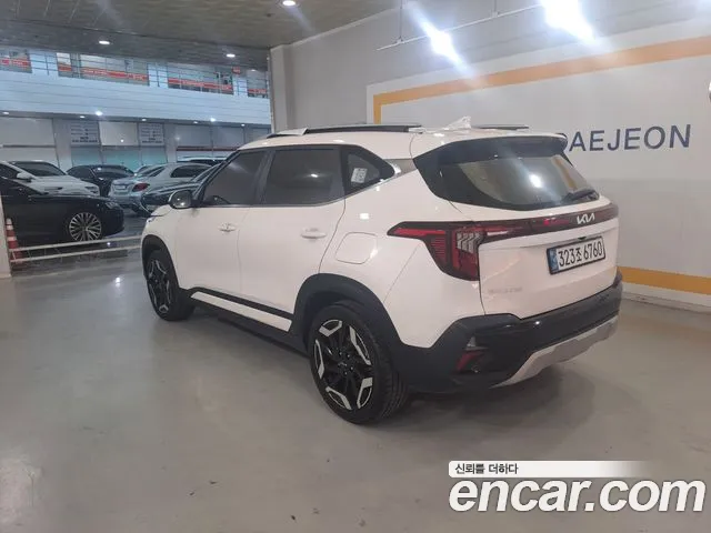Kia Seltos Бензин 1.6 турбо 2WD — Фото автомобиля 4