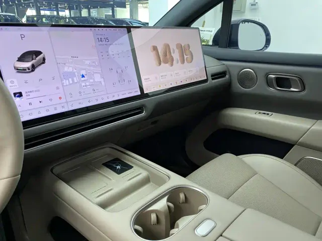 Li Auto i6 — Фото автомобиля 22