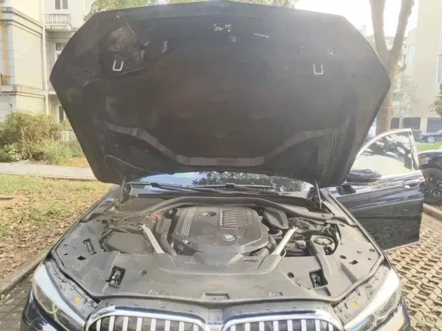 BMW 7 Series — Фото автомобиля 9
