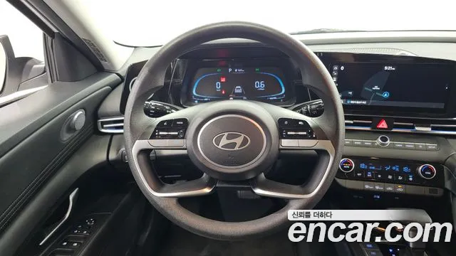 Hyundai Avante — Фото автомобиля 21