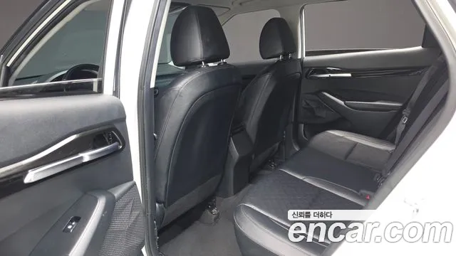 Kia Seltos Seltos Бензин 1.6 турбо 2WD — Фото автомобиля 25