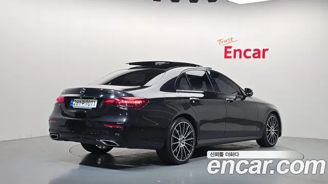 Mercedes-Benz E-Class W213 — Фото автомобиля 2