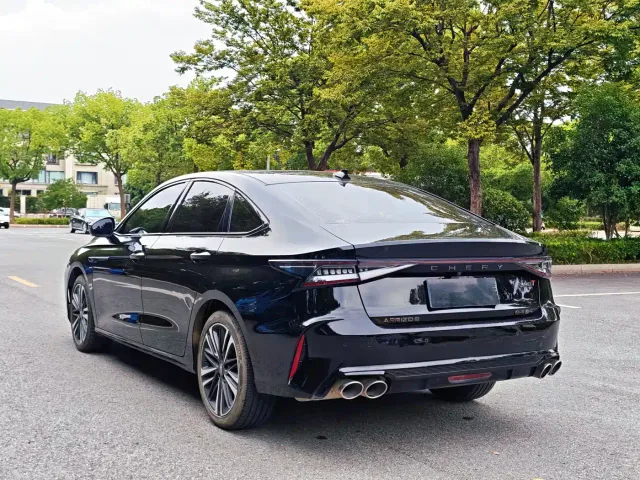 Chery Arrizo 8 — Фото автомобиля 5