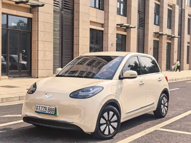 Фотография автомобиля — Wuling Bingo