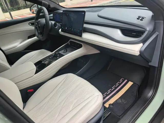 BYD Seal 06 GT — Фото автомобиля 7