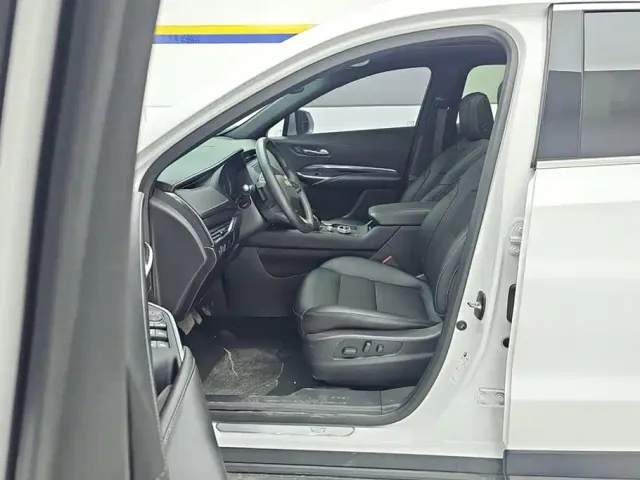 Cadillac XT4 — Фото автомобиля 9