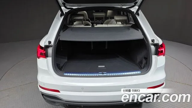 Audi Q3 35 TDI quattro Premium — Фото автомобиля 28