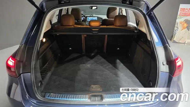Mercedes-Benz GLE-Class — Фото автомобиля 14