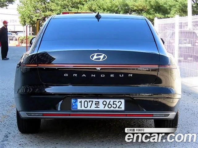 Hyundai Grandeur GN7 — Фото автомобиля 4