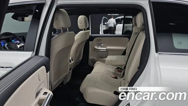 Mercedes-Benz EQB X243 — Фото автомобиля 17